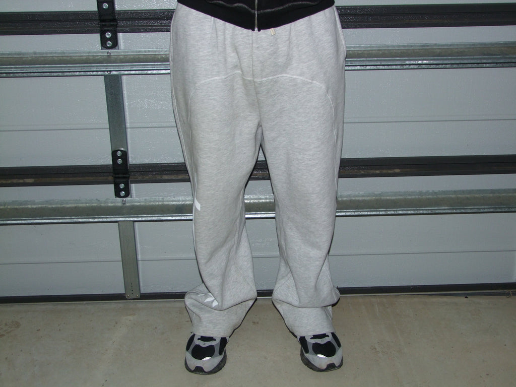 THA STITCHED SWEATS